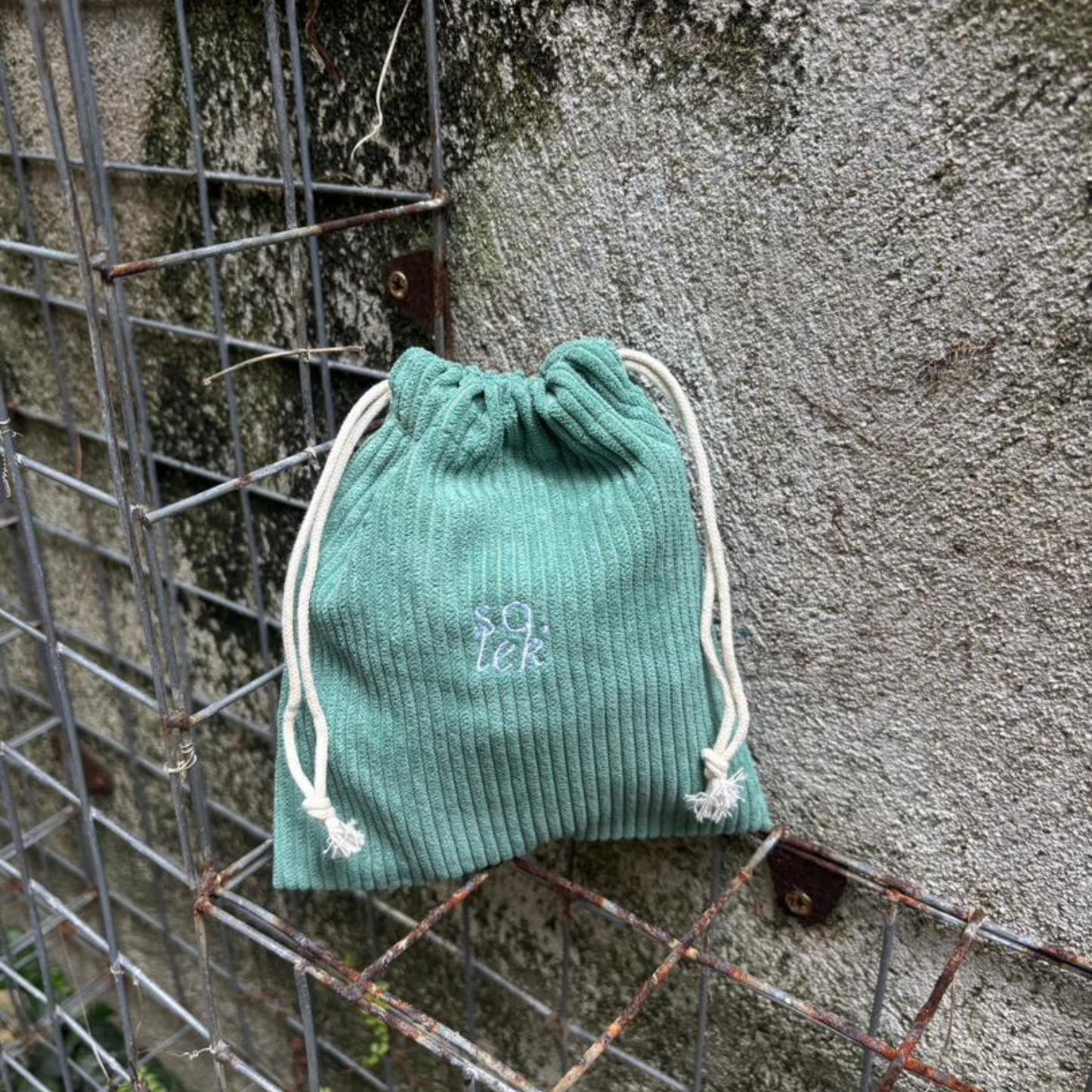 DRAWSTRING POUCH SO.LEK