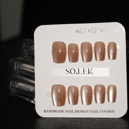 PREMIUM HAND-PAINTED STICK-ON NAILS (ADULT)