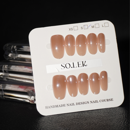 PREMIUM HAND-PAINTED STICK-ON NAILS (ADULT)