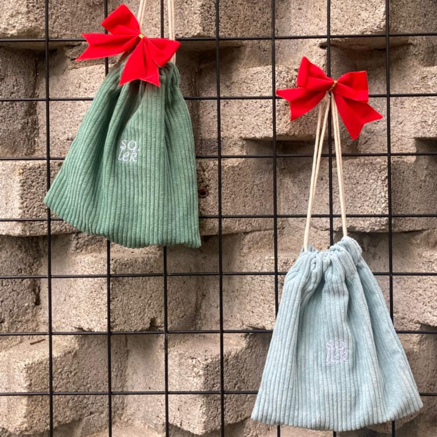 DRAWSTRING POUCH SO.LEK